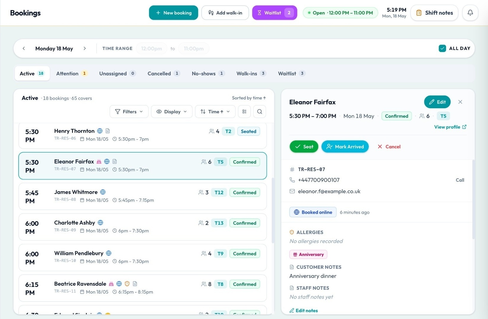 ResoFlow booking list view showing tonight's bookings with status tabs, table assignments and guest detail